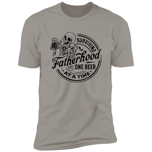 SURVIVING FATHERHOOD 1 BEER AT A TIME T-SHRIT